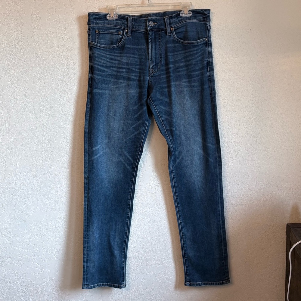 Joseph Abboud Joe Men's Dark Blue ‘Pipe Slim’ Style Jeans, Sz. 34x32